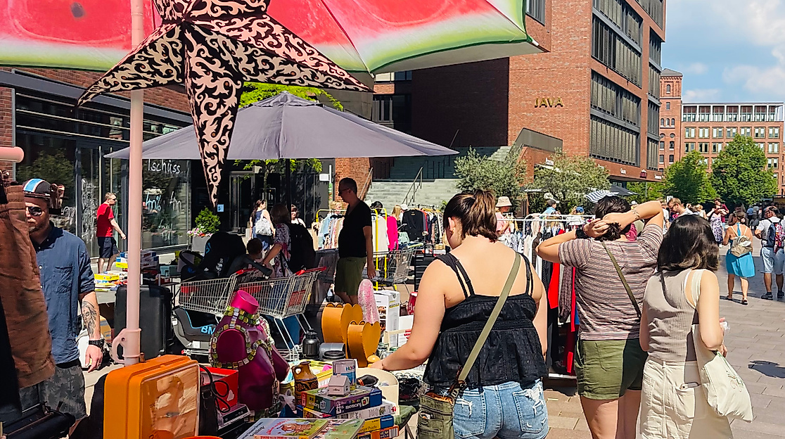 Langschläfer Flohmarkt Überseeboulevard