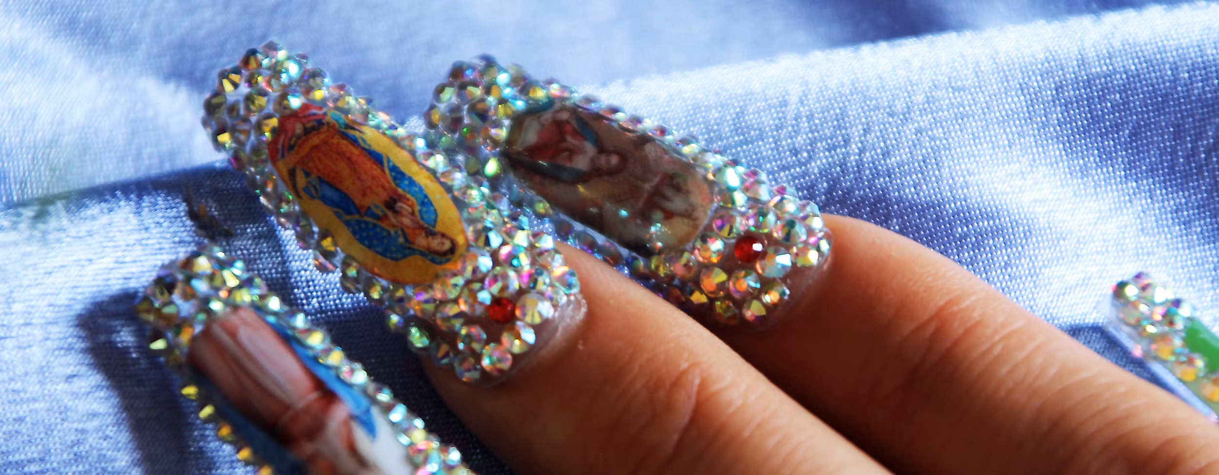 MK&G-FuegoNails-IconicIconography