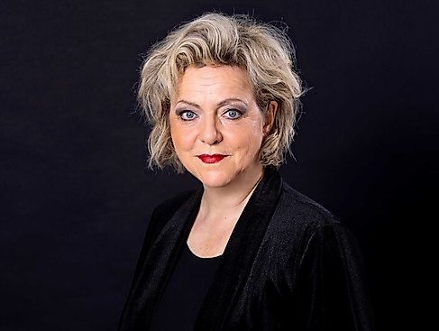 Anke Geißler - "Klassentreffen" - Das neue Soloprogramm mit dem Star der academixer: