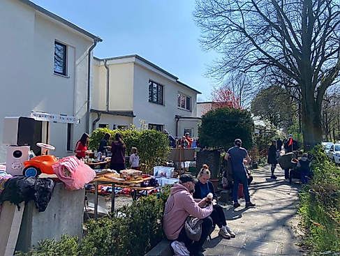 flohmarkt-in-der-bauhaussiedlung