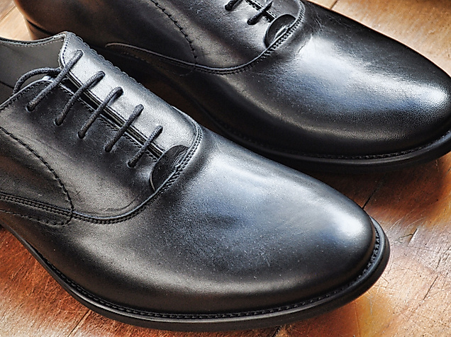 shoe_c_photostockeditor-unsplash