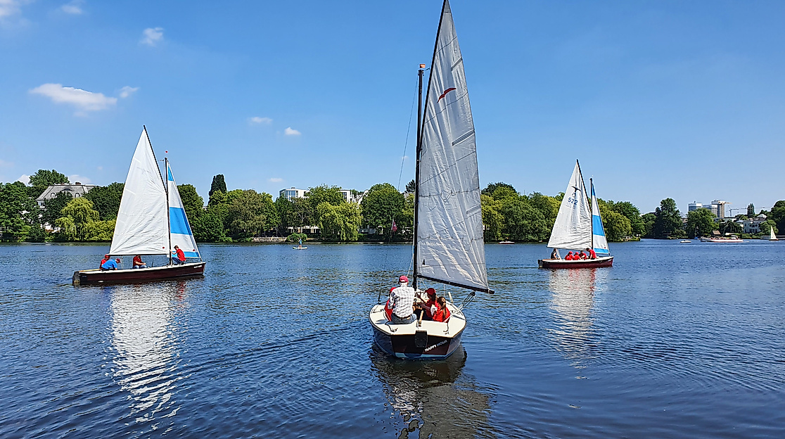 Hamburg City Sailing