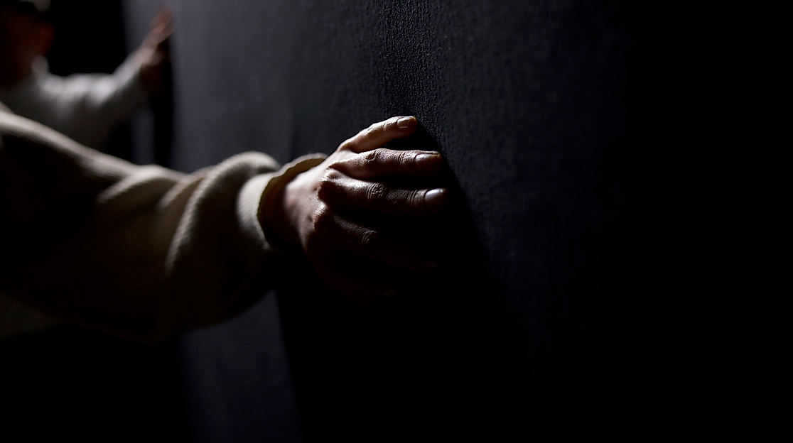 Dialog im Dunkeln Bild 5