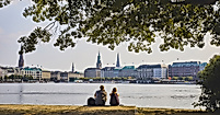 tourist info hamburg jungfernstieg