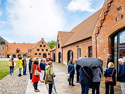 Gutsführung durch Herrn Dr. Stahlberg