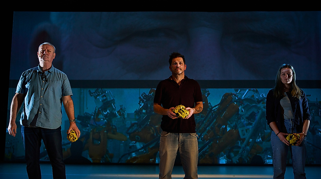 DRIVE---L1005336-©-Lambert-Strehlke-web