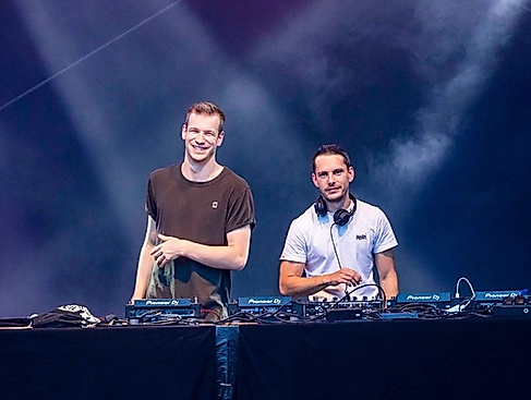 Sonne, Strand und Sterne - Gestört aber GeiL