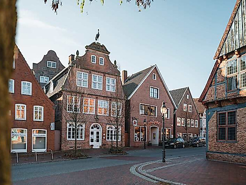 Stadtführung durch die historische Altstadt im Nordseebad Otterndorf | »Stadtjubiläum 625 Jahre Otterndorf« - klassisch