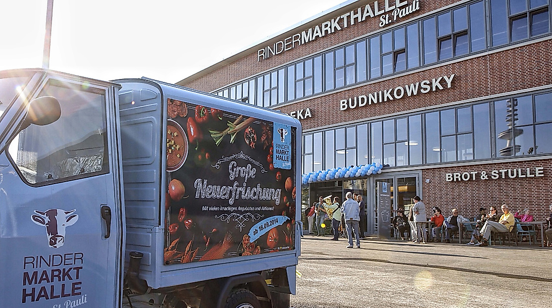 Der Vorplatz der Rindermarkthalle St. Pauli