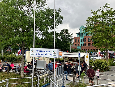 Marsch zwischen den Meeren - Start in Brunsbüttel