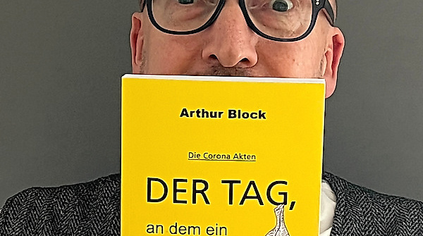 Helmut Stapel - Der Tag, an dem ein Chinese eine Fledermaus aß!