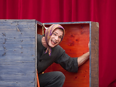 26-05-31-wunderkiste-theater-compagnie-pas-de-deux