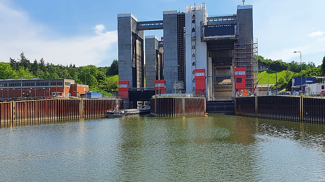 Schifffahrt mit der LÜNEBURGER HEIDE zum Schiffshebewerk Scharnebeck (mit 2-maliger Durchfahrung)