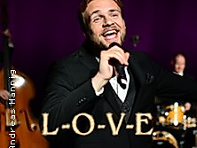 Patrick Snow - L-O-V-E : Die schönsten Liebeslieder der letzten 100 Jahre