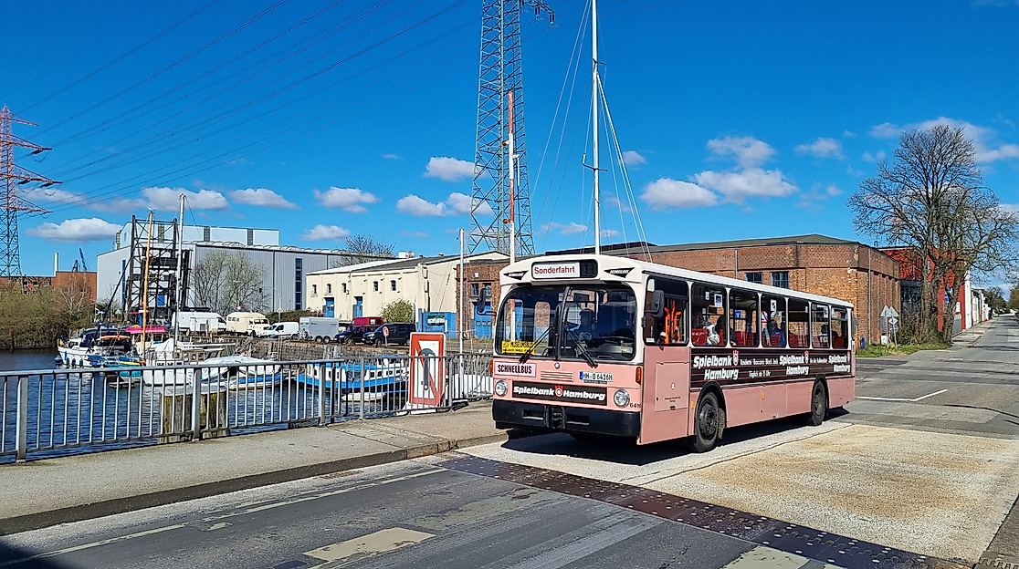 Historischer Omnibus (Wagen 6416) des Hamburger Omnibus Vereins