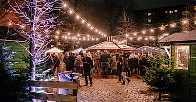 Weihnachtsmarkt Apostelkirche