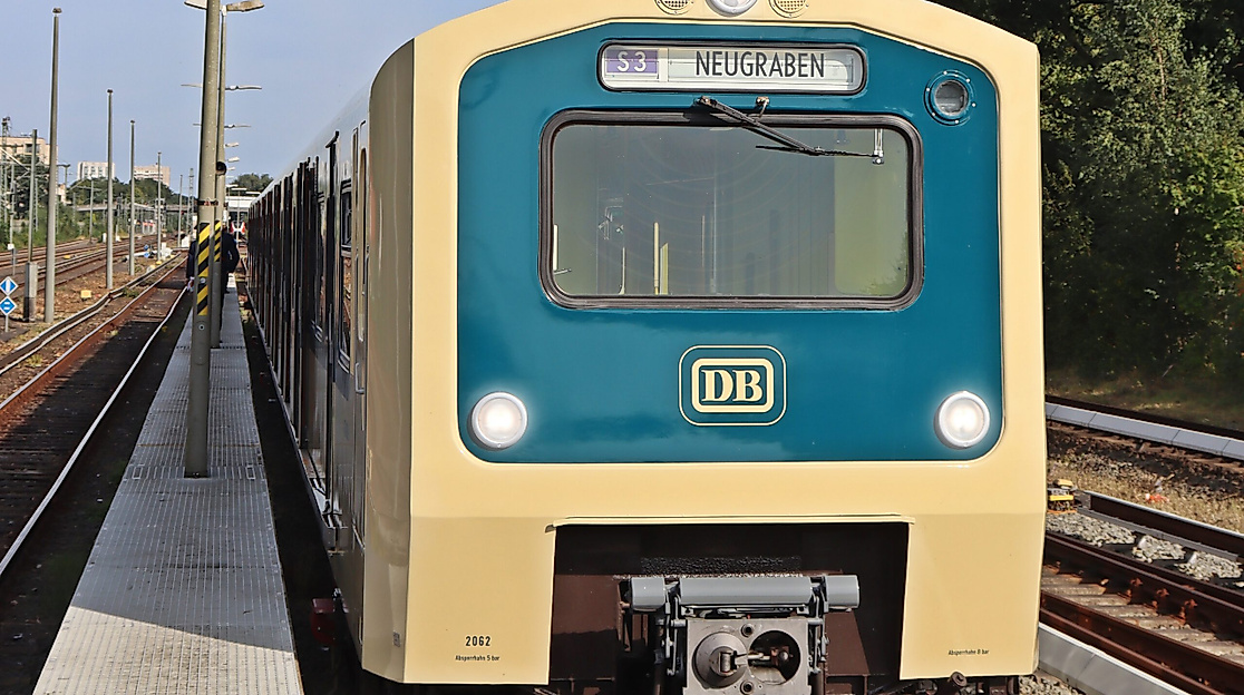 Museumszug 472 062 in Neugraben