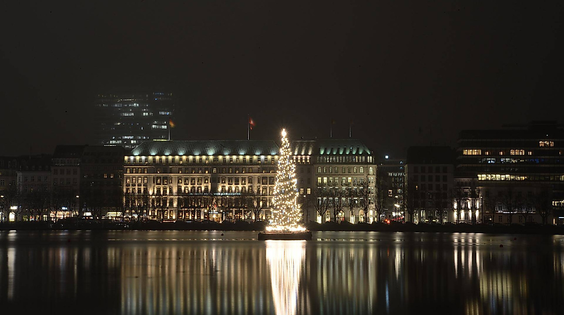 Alster bei Nacht 