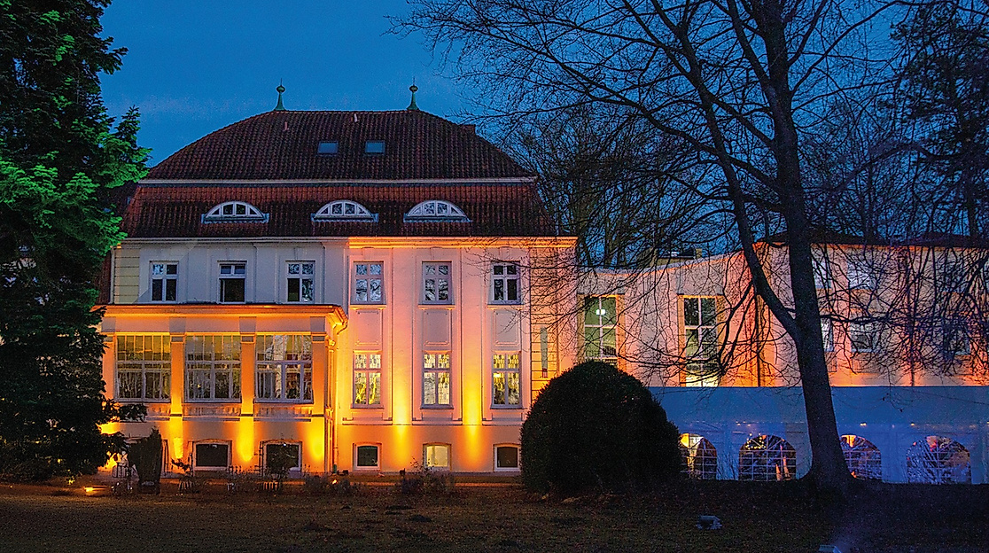 Weihnachtlicher Kunsthandwerkermarkt im Gutshaus Barendorf