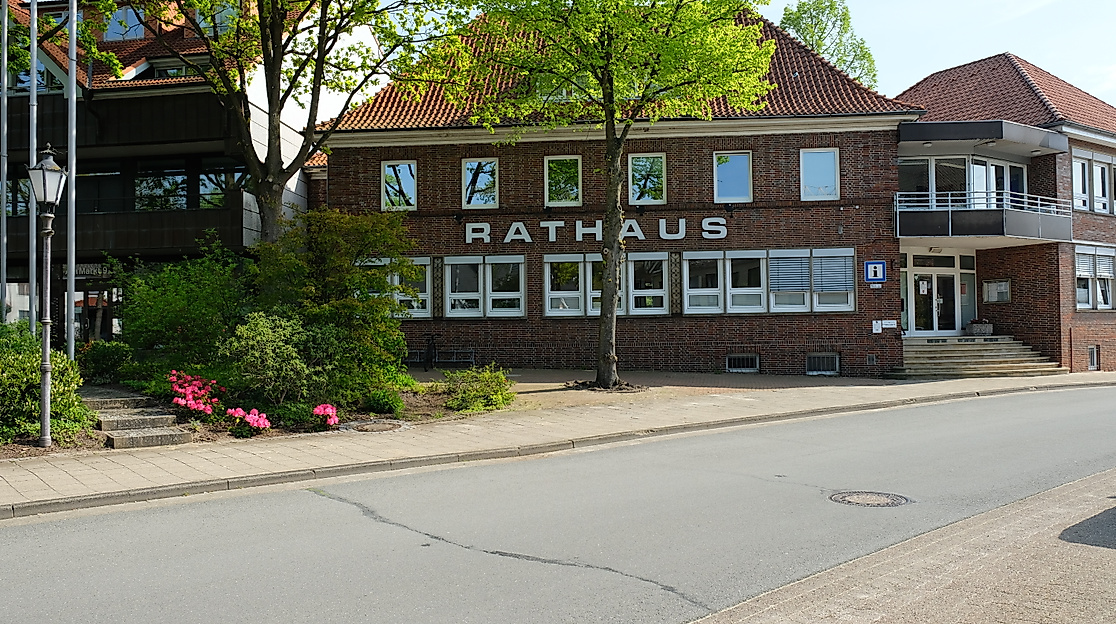 marktplatz_vor_dem_rathaus_sittensen