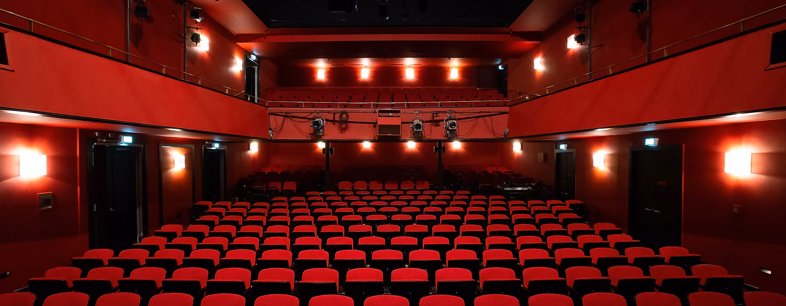 hamburger-kammerspiele-c-Bo-Lahola-web-1-2500x1500
