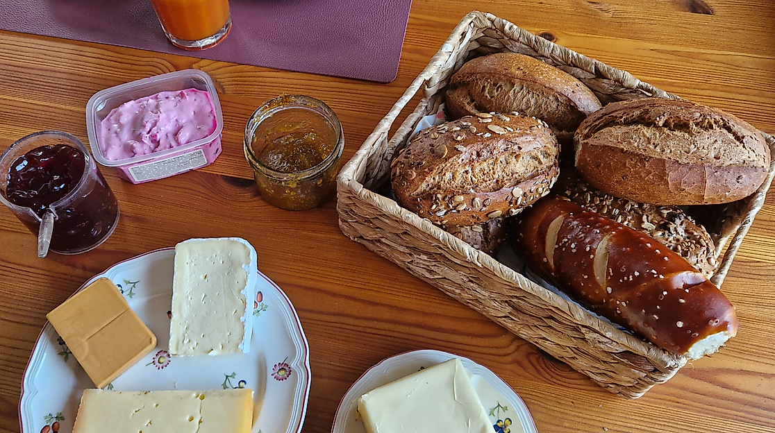 Klön-Frühstück auf dem Rockenhof