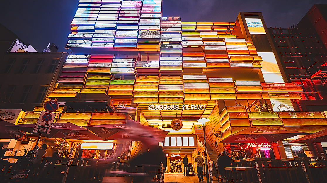 klubhaus_st-pauli_nachtaufnahme_c-2018-thisisjulia-photography-3