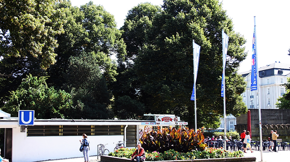 treffpunkt_planten-un-blomen_eingang-stephansplatz