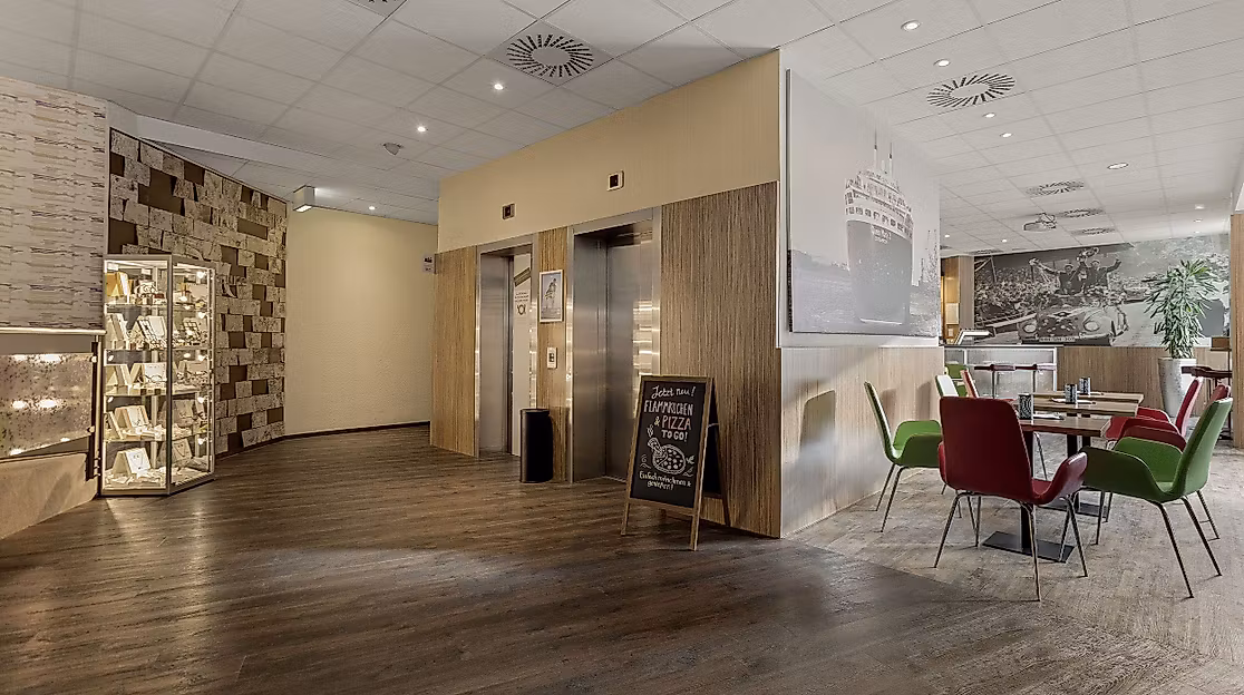 MERCURE Hotel am Volkspark Hamburg: Lobby