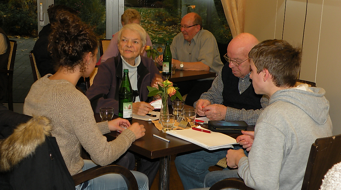 Im Begegnungszentrum kommen Alt und Jung zusammen