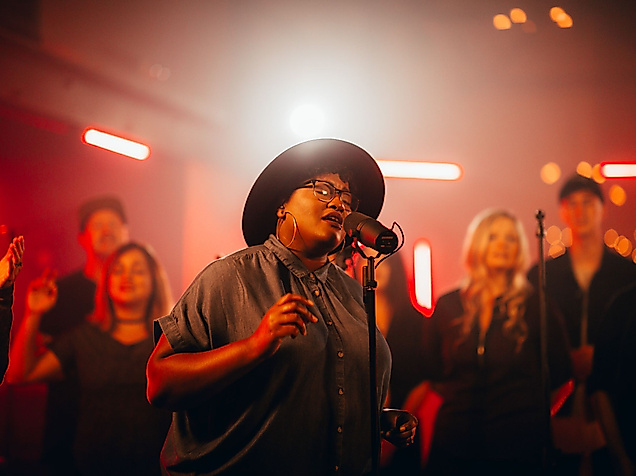 drafthouse-bar-karaoke-nachtleben-unsplash-c-william-king