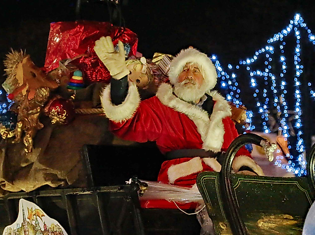 weihnachtsparade-c-frank-burmester-2-web-2500x1500