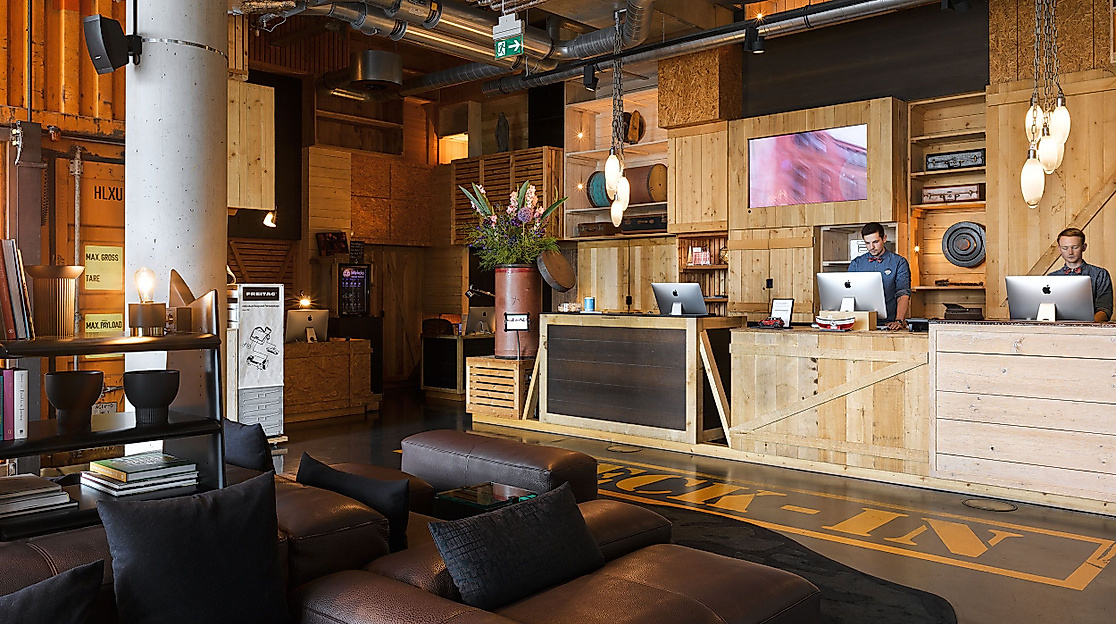 25hours Hotel HafenCity: Rezeption