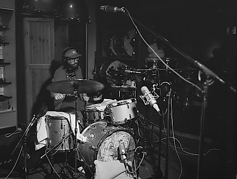 Lucas Kolbe & Tommy Crane: in motian.