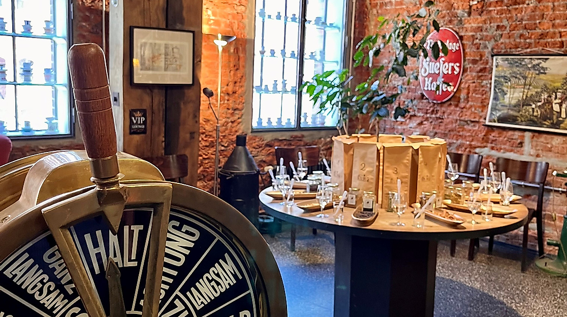 Gin im Kaffeemuseum Burg