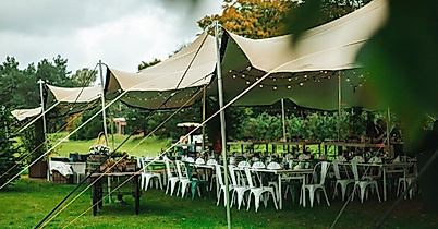 poi-golf-lounge-resort-festzelt-web-2500x1500