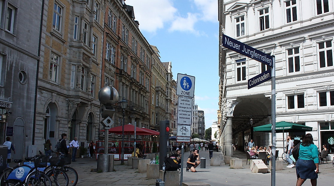 treffpunkt_neuer-jungfernstieg_colonnaden