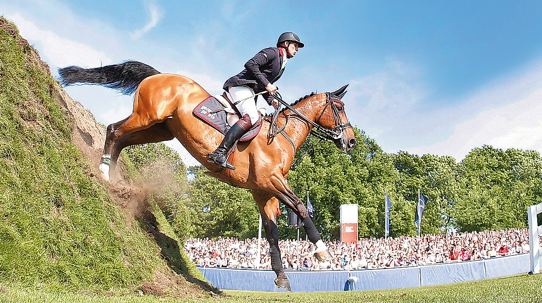 Derby2014 Titelmotiv Thieme 15x10(c)EN GARDE_Frieler