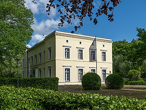 Otto-von-Bismarck-Stiftung - Historischer Bahnhof Friedrichsruh