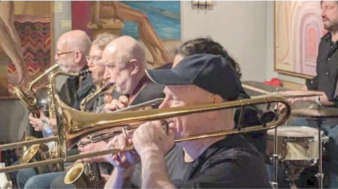 The Galerie All Stars front line