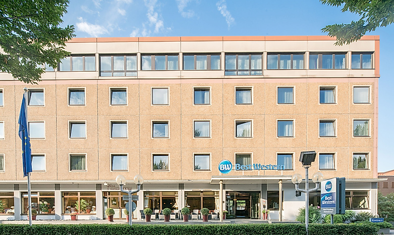 Best Western Hotel Hamburg International: Außenansicht