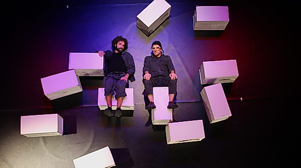 27-02-27 Boites-blanches-Visual-Comedy ©Claudia Trost