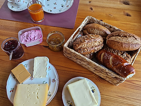 Klön-Frühstück auf dem Rockenhof