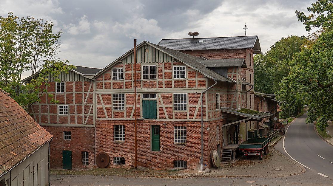 Deutscher Mühlentag - Öffnung der Scheeßeler Wassermühle