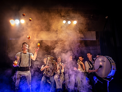 8. Jonglage  - Foto Maike Hüls-Graening-ret