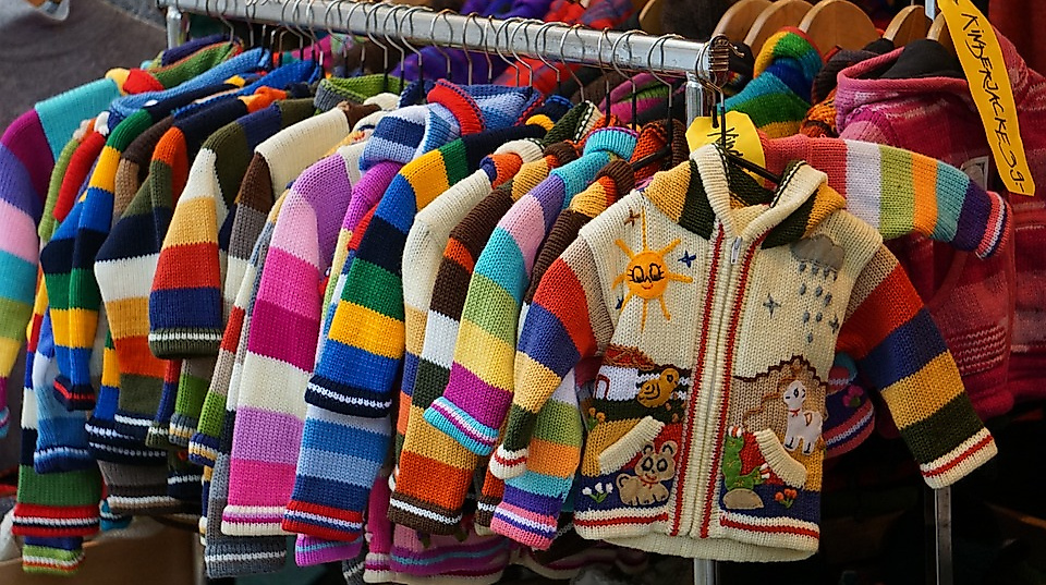 Flohmarkt "RUND UMS KIND"