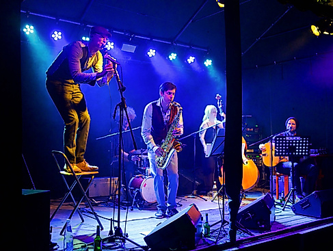 26-08-29 Danubes-Banks Danubes Banks