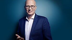 PETER TSCHENTSCHER - LIVE - Hamburgs Erster Bürgermeister vor Ort