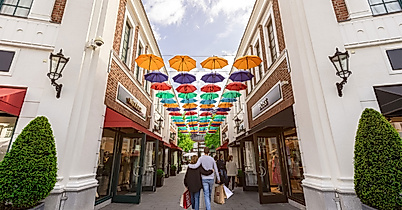 Schirmhimmel Designer Outlet Neumünster