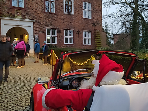 Weihnachtszauber im Winsener Schloss